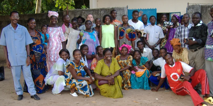 Pëfotu bëjukan uwús